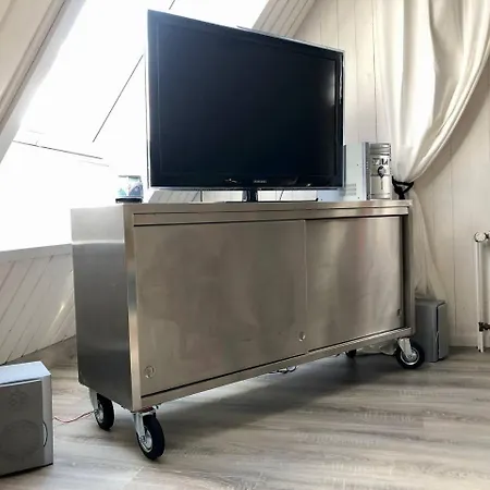 Apartamento Holgers Galerie - Ueber Den Daechern Von