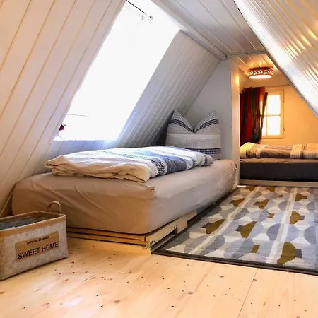 Holgers Galerie - Ueber Den Daechern Von *